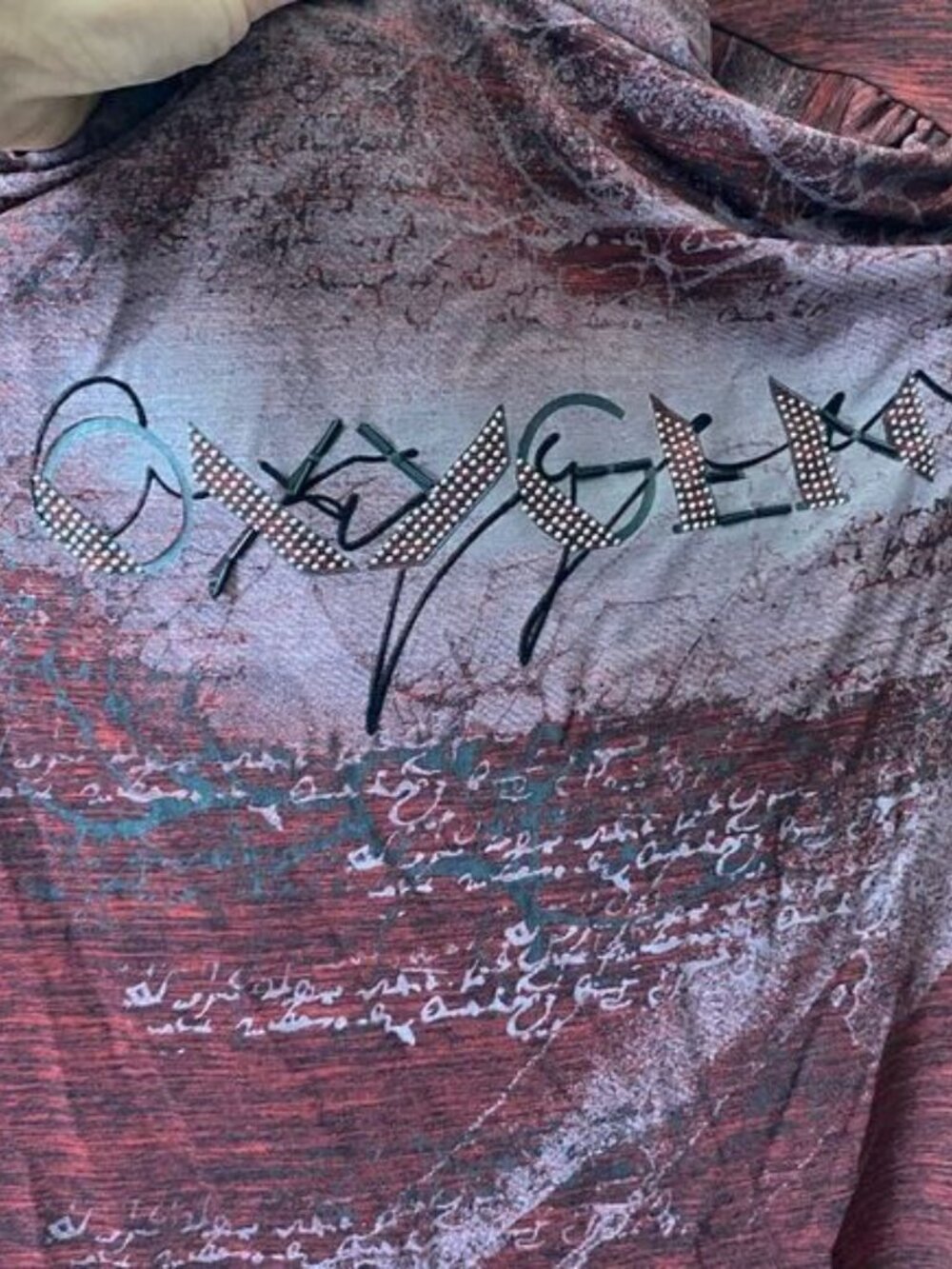 Oxygen shirt with scoop neckline - Picture 2 of 6